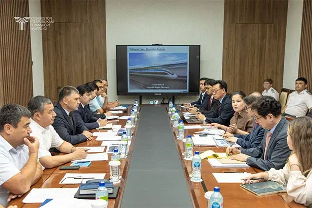 Ўзбекистон Транспорт вазирлиги Hyundai Rotem компанияси билан электропоездлар етказиб бериш масаласини муҳокама қилди