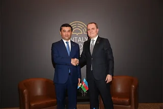 Uzbekistan and Azerbaijan foreign ministers discuss cooperation