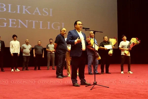 Cinematography Agency presents the largest commercial screen in the CIS countries