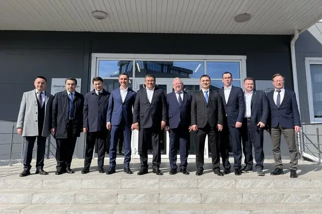 Делегация Узбекистана посетила технопарк «Искра-Волга» в Татарстане