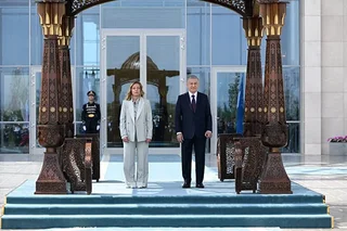 Italiya Bosh vazirini tantanali kutib olish marosimi bo‘ldi