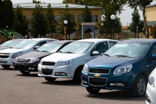 На 100 домохозяйств приходится 57 автомобилей