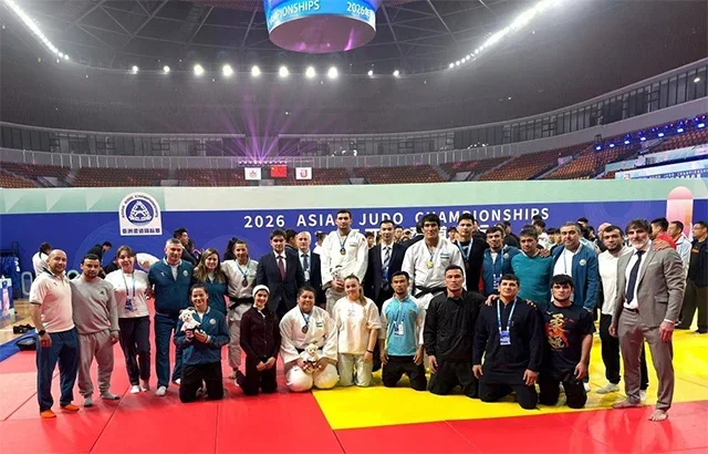 Дзюдоист Юсупов выиграл золото чемпионата Азии