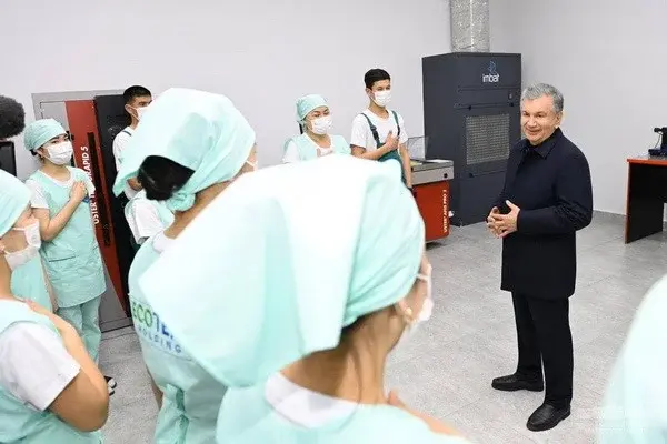 President gets acquainted with economic projects in Shumanay