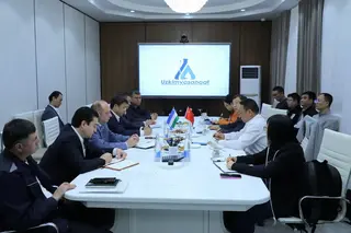 «Узкимёсаноат» обсудил сотрудничество с китайской SINOPEC