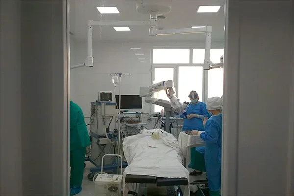 INVIVO начала официальные операции по установке кохлеарного импланта Cochlear