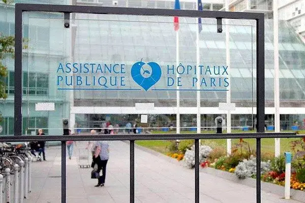 Delegation of the Association of Parisian hospitals AP-HP International visits the capital’s medical facilities