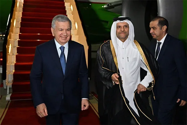 O‘zbekiston Prezidenti Qatarga jo‘nab ketdi