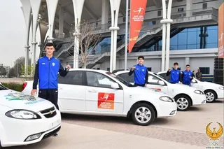 Футболисты сборной Узбекистана получили автомобили «Chevrolet»