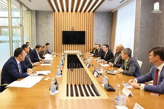 Jamshid Kuchkarov holds a meeting with the UK Trade Commissioner