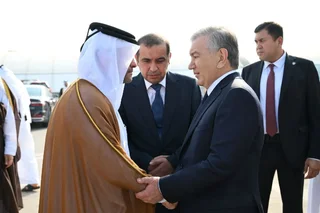 Мирзиёев прибыл в Катар для выражения соболезнований