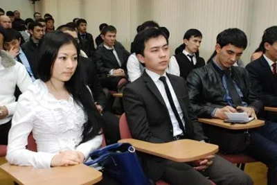 Tashkent hosts roundtable “Uzbekistan – full-fledged subject of international relations”