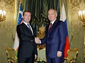 Islam Karimov congratulates Dmitry Medvedev