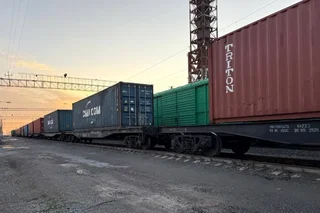 Ўзбекистон Туркманбоши порти орқали Европага мунтазам блок поезд қатновини йўлга қўйди