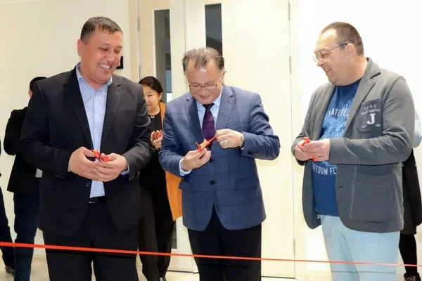 В Международном университете Шелкового пути начал работу Центр инкубации и акселерации