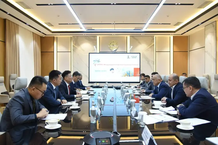 «Узбекнефтегаз» и Sinopec обсудили новые проекты