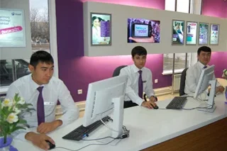 Ucell открыл новый ребрендированный офис в Навои