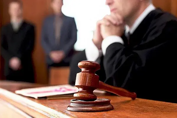 Ранее судимым лицам могут запретить занимать руководящие должности в системе народного образования