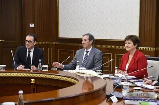 Президент Узбекистана принял делегацию Всемирного банка