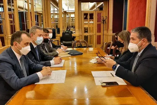 Gayrat Fozilov holds a meeting with Advisor to the Chairman of the Italian Senate