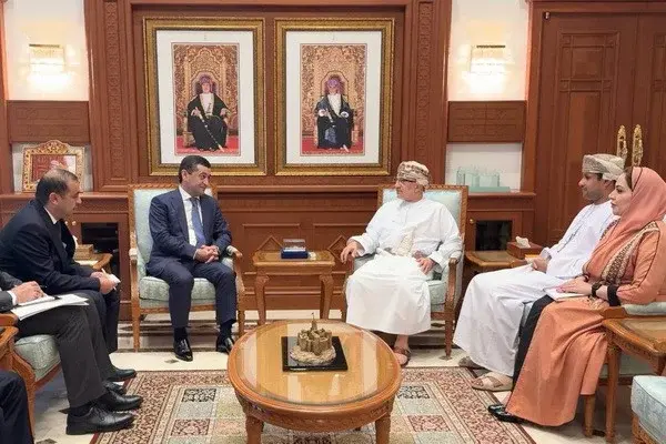 Foreign Minister of Uzbekistan meets with the Minister of Heritage and Tourism of Oman