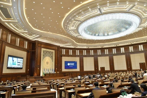 The Ministry of Finance publishes quarterly information on the status and changes in the state debt on its official website.