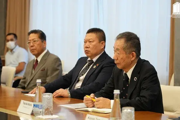 Uzbek DPM holds meeting with representatives of the delegation from Japan