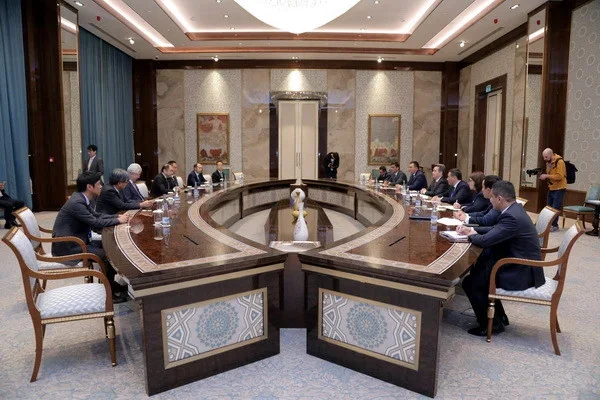 Toyota Tsusho Corporation and Uzbektelecom sign a contract for a total amount of more than $150 million