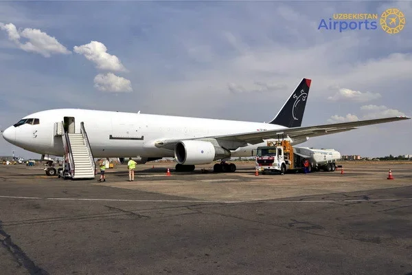 Cargo airline SkyTaxi starts flying to Tashkent