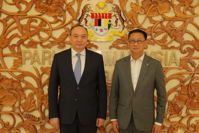Director of ISMI holds meetings with Malaysian Parliament and Foreign Ministry Representatives ]
