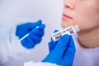 Uzbekistanis pass 10,000 PCR tests a day