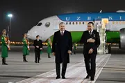 Президент Узбекистана прибыл в Ашхабад для участия в международном форуме по вопросам мира и доверия