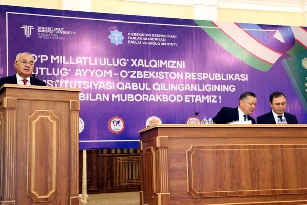 Conference in honor of the 30th anniversary of the Constitution takes place