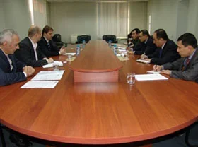 IBM delegation holds negotiations at UzACI