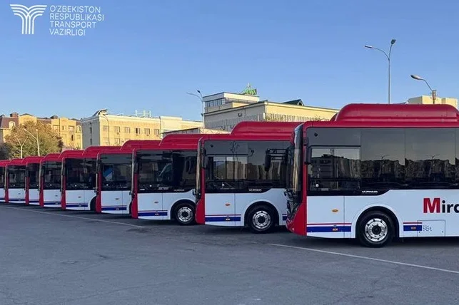 Бухоро вилоятига 12 дона «YUTONG» автобуслари олиб келинди