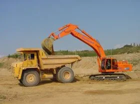 КРАНЭКС подготовил к отгрузке экскаваторы в Узбекистан