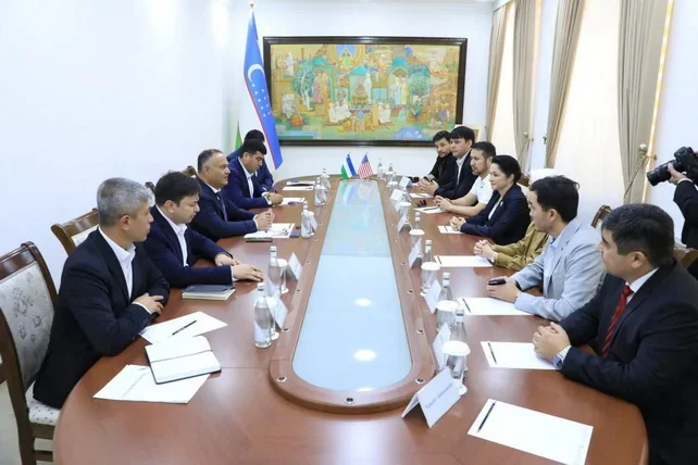 Samarkand Expands Business Cooperation with Illinois: Visit of U.S. Delegation