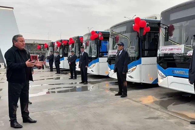 Andijonda yangi avloddagi elektrobuslar harakati yo‘lga qo‘yildi