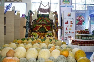 Ўзбекистон РФда савдо уйларини очади