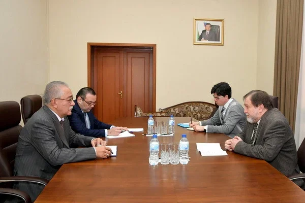 Ismatulla Irgashev meets with the Ambassador of Russia