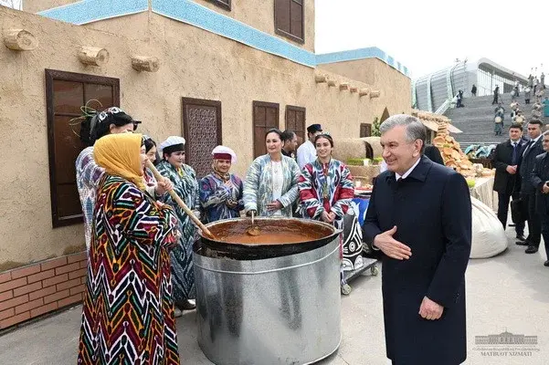 Shavkat Mirziyoyev congratulates people of Uzbekistan on Navruz holiday