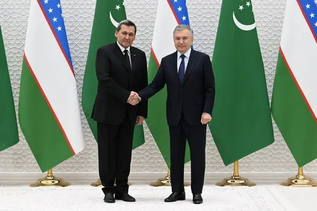 O‘zbekiston Prezidenti Turkmaniston bilan ko‘p qirrali sheriklik kun tartibini kengaytirish muhimligini ta’kidladi