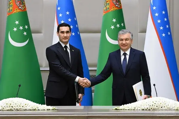 Uzbekistan, Turkmenistan sign several documents
