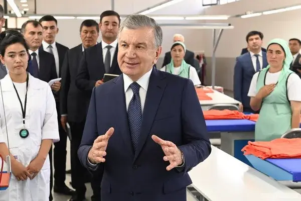 Shavkat Mirziyoyev visits the Kukdala district in Kashkadarya
