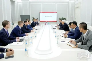 Встреча с официальными лицами «ЛЛК-Интернешнл»
