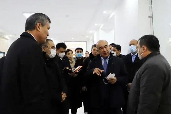 «МИСиС»нинг Олмалиқ филиалида ўқиётган илғор талабалар учун 3 хил стипендия жорий қилинади