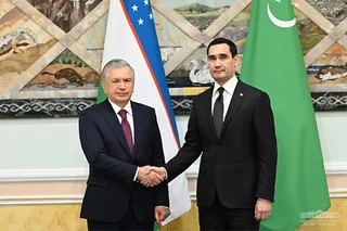 Президенты Узбекистана и Туркменистана обсудили вопросы дальнейшего укрепления двусторонних отношений