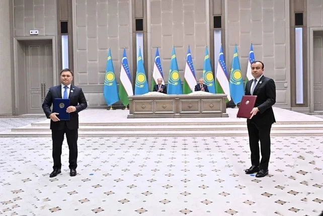 Казахстан и Узбекистан изучат создание нефтегазохимического завода