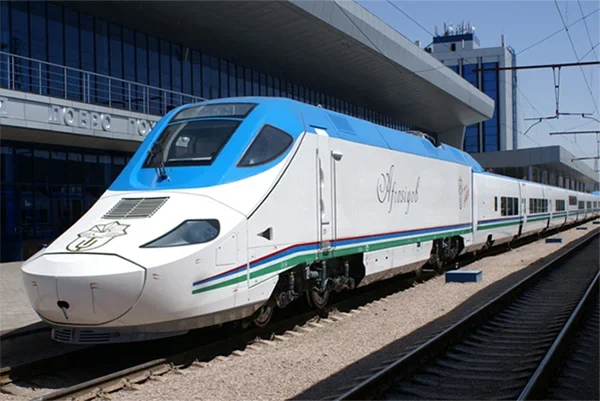 First high-speed electricity train carries out first trip from Samarkand and Tashkent