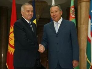 Kyrgyz leader congratulates Uzbek president on Independence Day